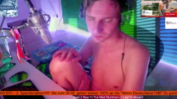 knackarsch87  04-08-2021 Recorded Video Topless